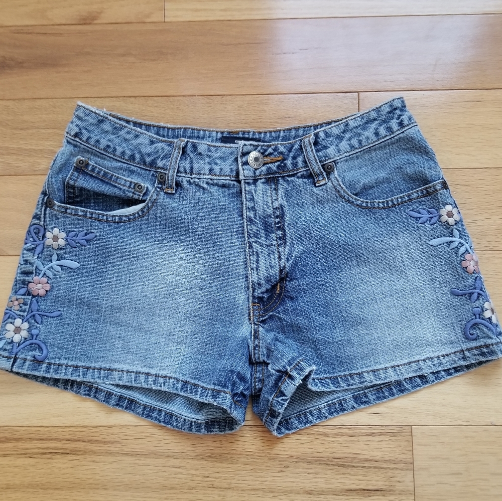 Baileys point jean shorts
